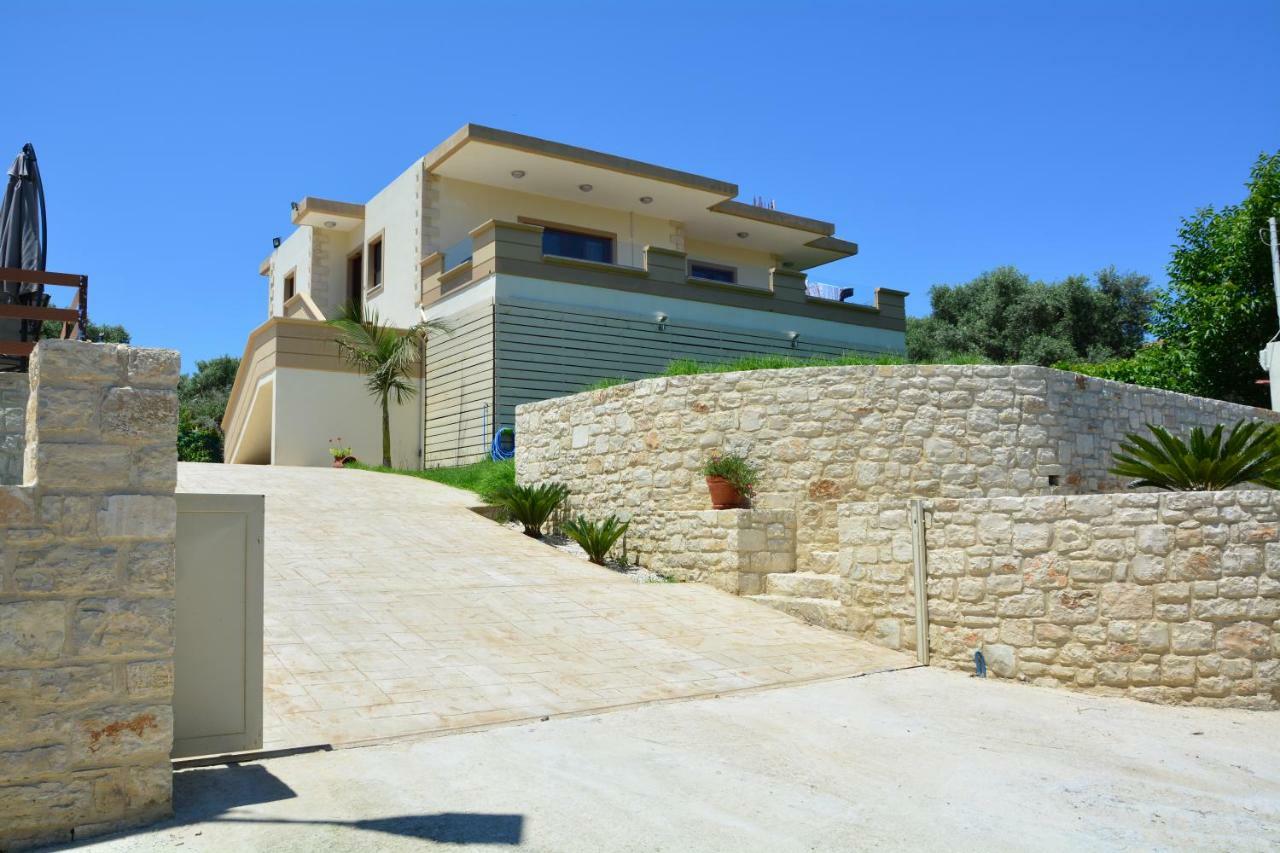 Villa Ikaros Kalamítsion Amigdhálion Bagian luar foto